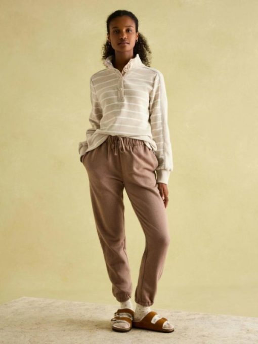 Wardrobeedit.shop2b63bdde20 6