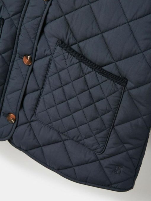 Wardrobeedit.shop5a08def3eb 3