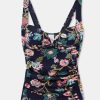 Wardrobeedit.shop5c0cd0a11b 1