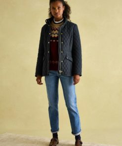 Wardrobeedit.shop8d8b61498c 2
