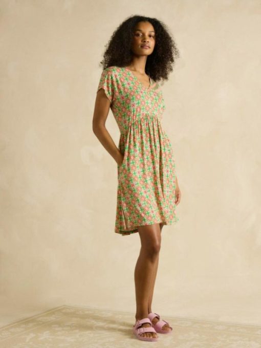 Wardrobeedit.shopa2f94aa3cf 4