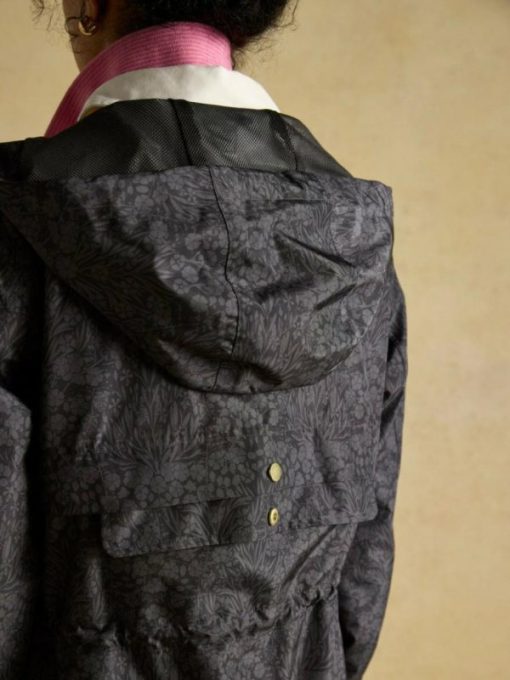 Wardrobeedit.shopa5d1c371be 10