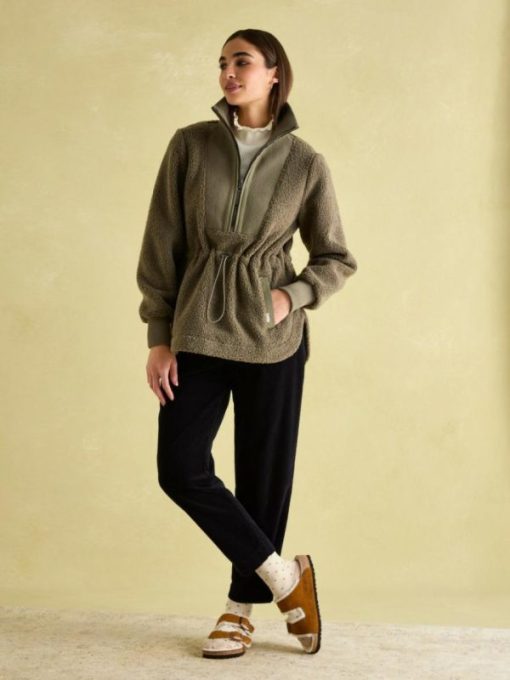Wardrobeedit.shopcb4af85f15 5