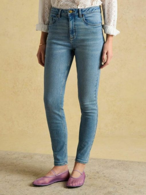 Wardrobeedit.shopf92255bb24 1