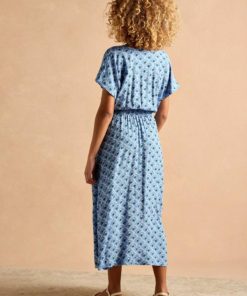 Wardrobeedit.shopfb8198891c 4